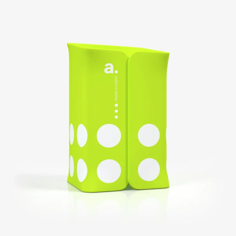 Unieke beurswand Changing Room als mobiele paskamer en zipper wand van Eventshop.