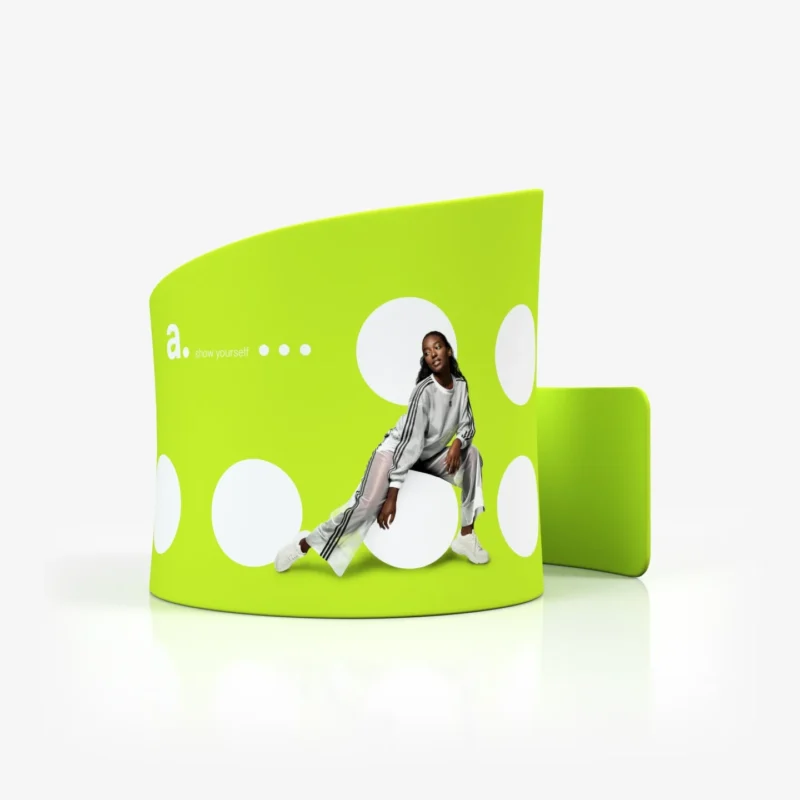 Unieke spiraalvormige zipper wand en beurswand In van Eventshop.